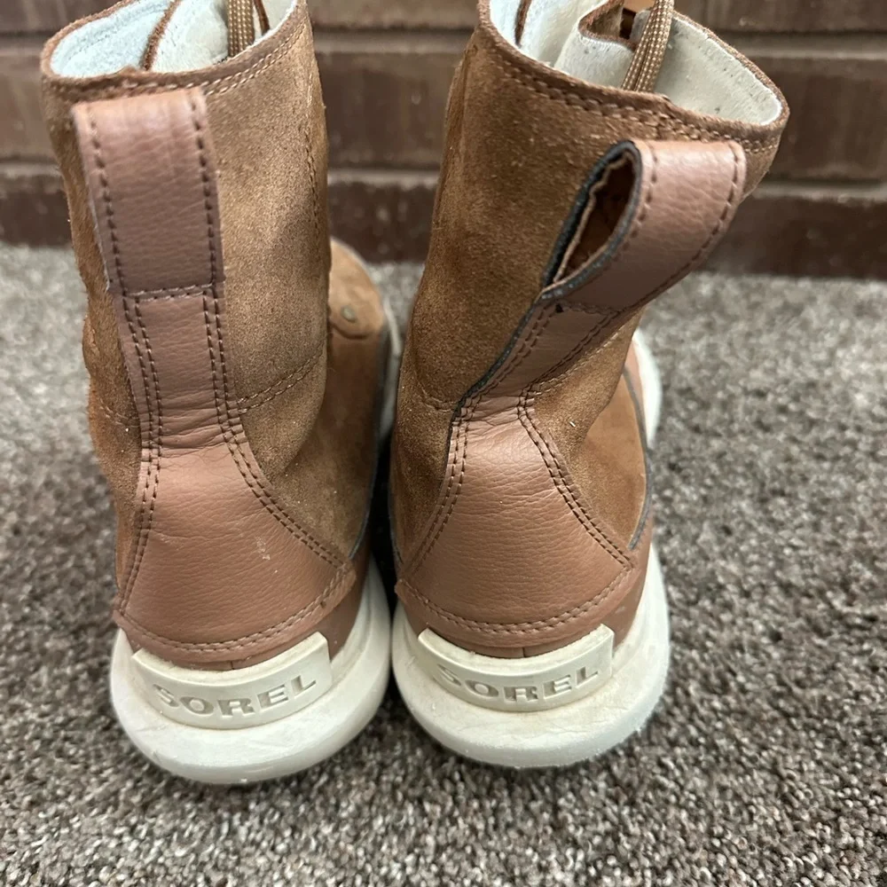 Sorel Explorer Next Joan Waterproof Boots - Size 5 - Good Used Condition